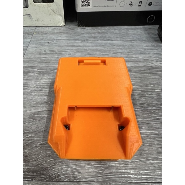 Đế chuyển pin máy AEG/RIDGID sang pin Milwaukee