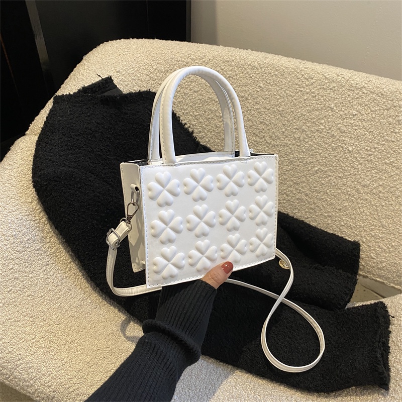 Túi Đeo Chéo Hình Vuông Nhỏ Nhắn Màu Sắc Ngọt Ngào Phong Cách Cổ Điển Thời Trang Mùa Đông 2023 Cho Nữ