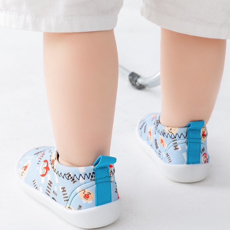 Giày Vải Đế Mềm Chống Trượt Họa Tiết Hoạt Hình Cho Bé