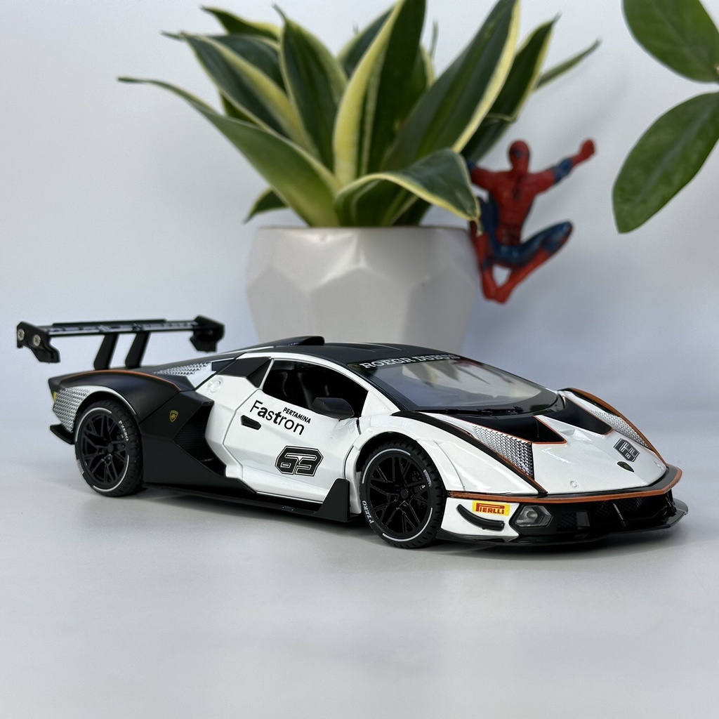 Mô hình siêu xe Lamborghini Essanza SCV12 tỷ lệ 1:24 siêu xe đường đua mạnh mẽ nhất