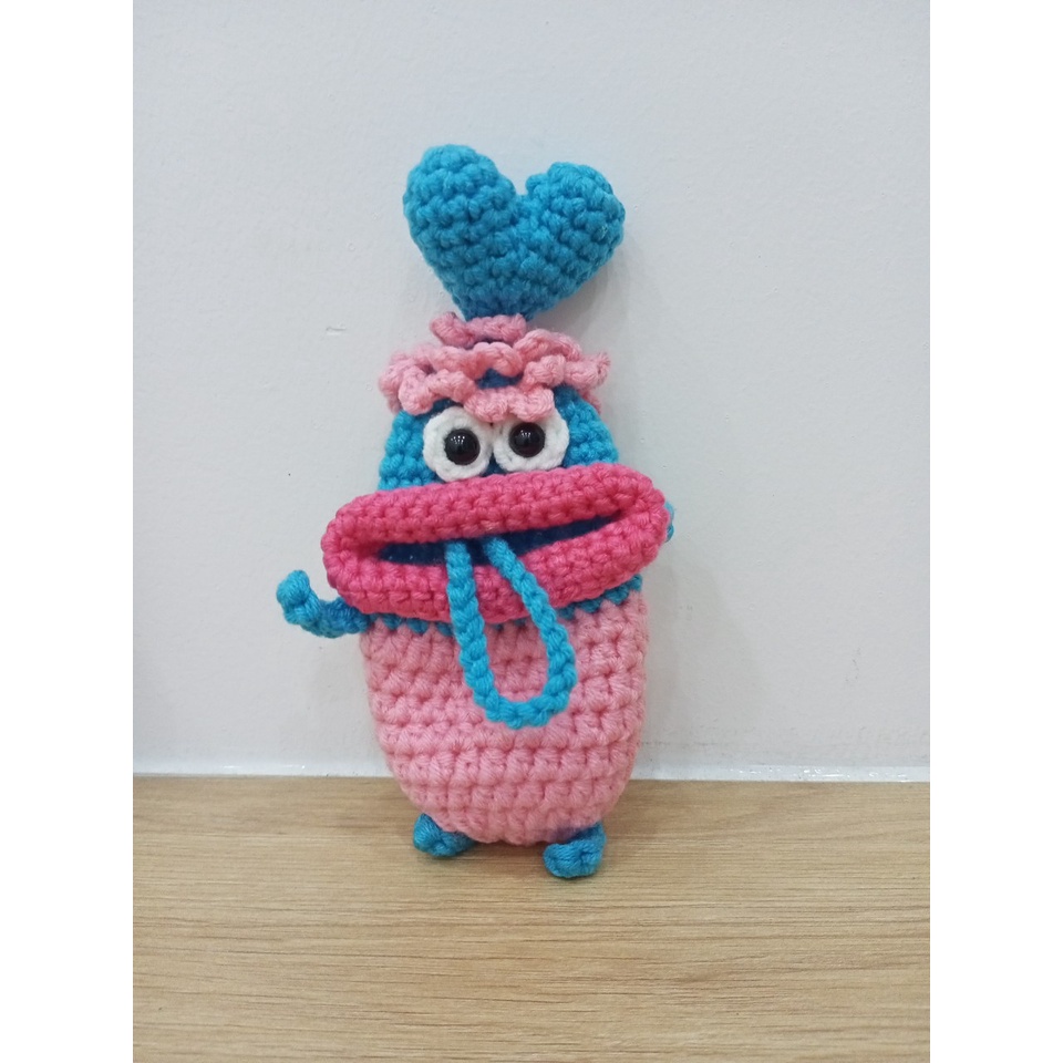 Túi đựng chìa khoá Môi Trề bằng len handmade