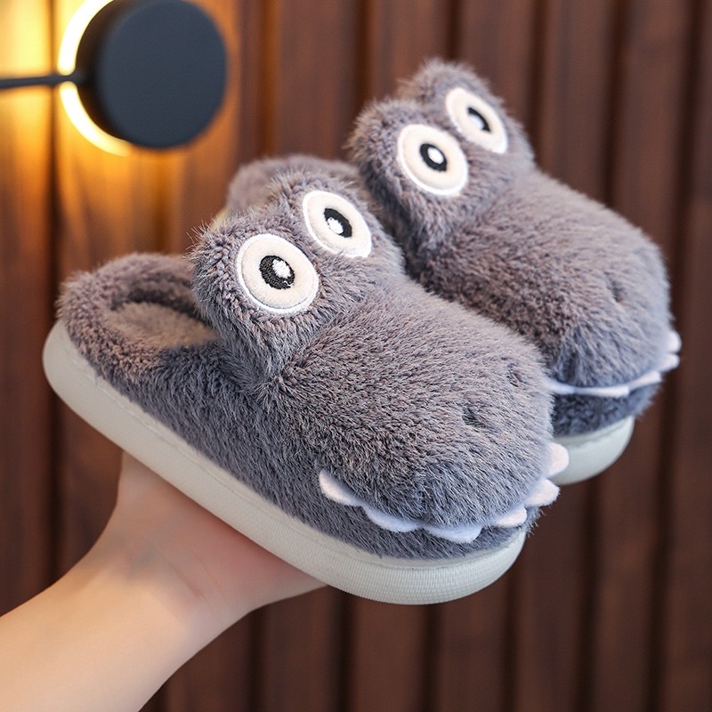 DÉP BÔNG CÁ SẤU CHO BÉ