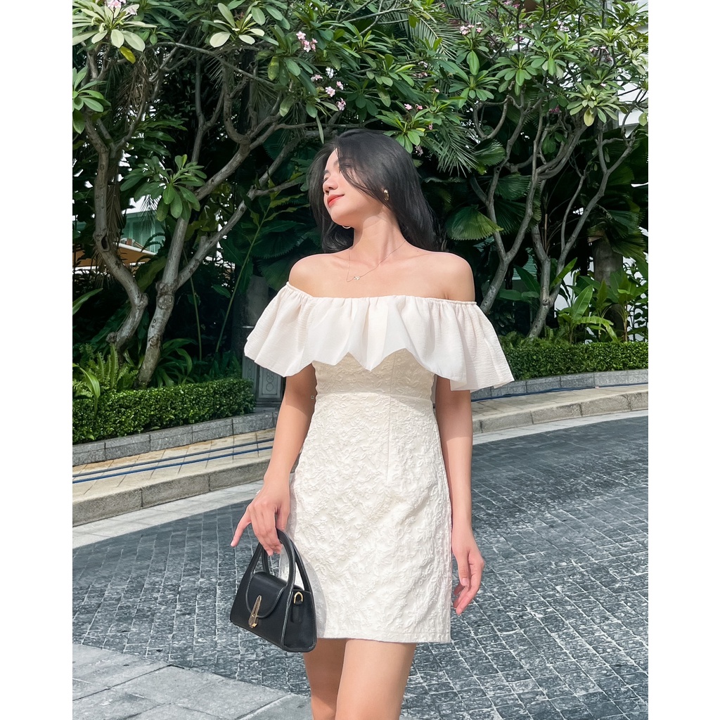 Váy chữ A trễ vai THE C.I.U - Leona Dress