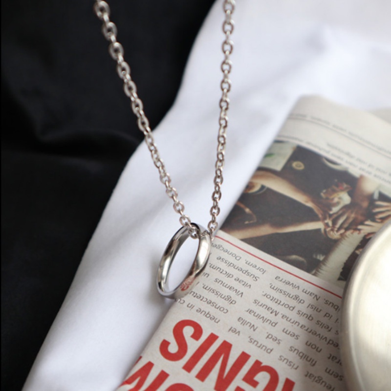 Vòng cổ Mặt Nhẫn Bằng Hợp Kim Titan Đơn Giản Thời Trang Hàn Quốc Cho Nam