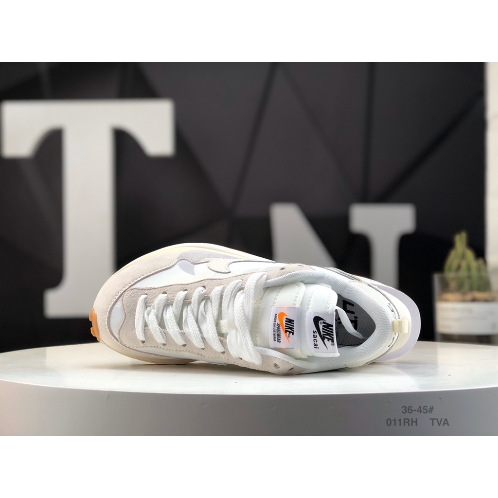 Giày Chạy Bộ Sacai X NK vaporWaffle DD1875 100 36-45