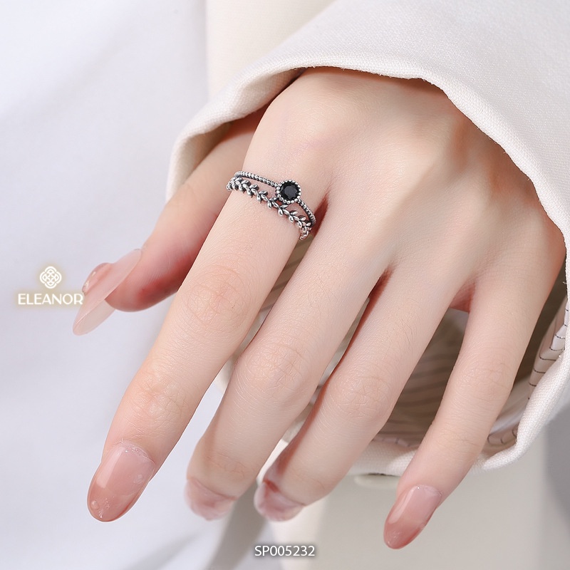 Nhẫn nữ hở bạc 925 Eleanor Accessories hình chiếc lá mặt tròn đính đá đen phụ kiện trang sức dễ thương 5232