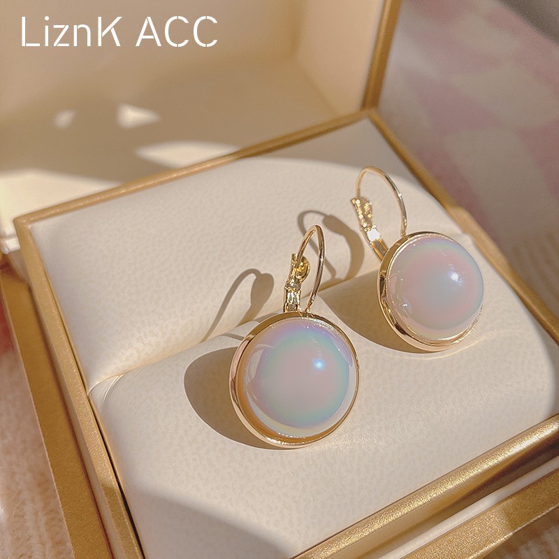 Khuyên Tai Đính Hạt Giả Ngọc Trai Nhã Nhặn