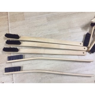 Bàn chải cán dài