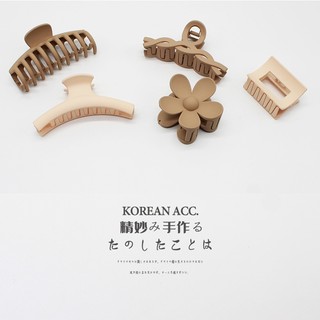 Kẹp Tóc Hình Cá Mập Màu Cà Phê Sữa Phong Cách Hàn Quốc Cho Nữ