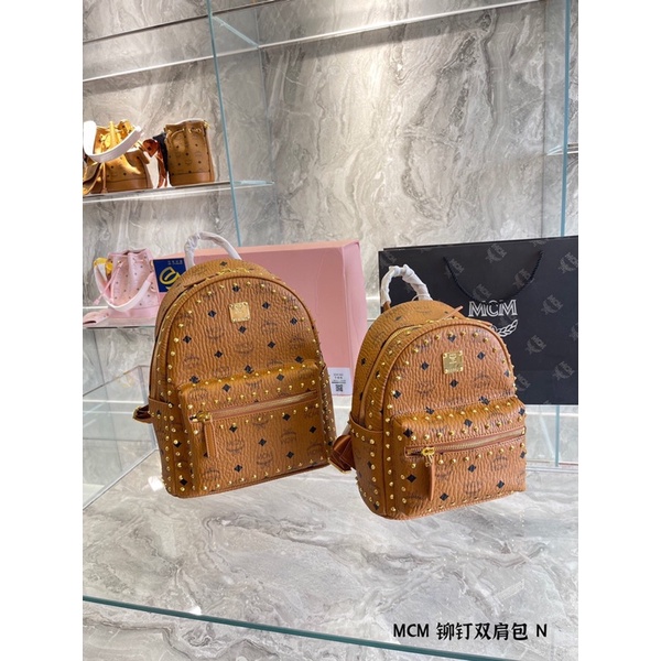 Balo unisex MCM thời trang cao cấp da thật viền đinh tán phong cách cá tính