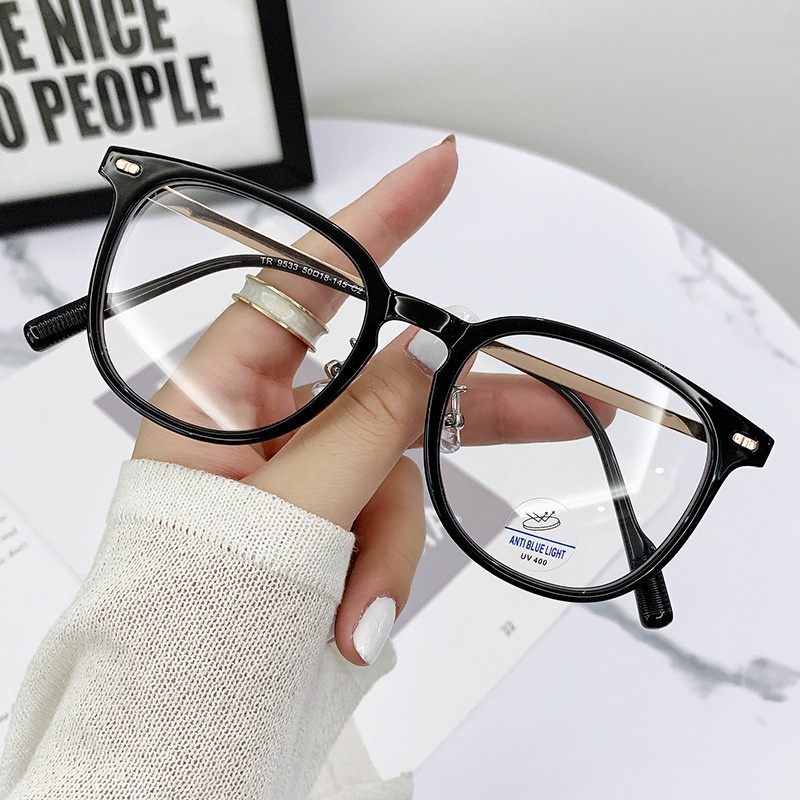 Mắt Kính Chống Bức Xạ Cho Cả Nam Và Nữ