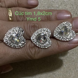 Cúc áo hình trái tim gắn hạt đá nhân tạo + khuy + nút