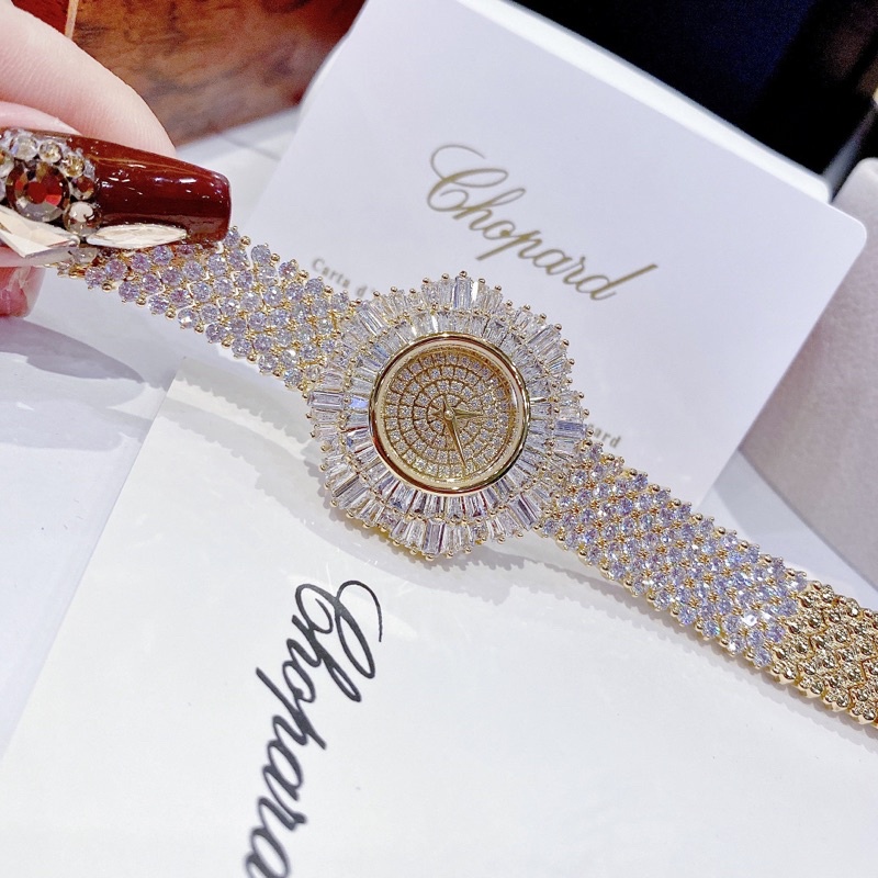 Đồng hồ nữ chopard mặt tròn đính đá máy Quartz Thiết Kế Full Đá Pha Lê. Đồng Đô Cao Cấp vàng gold
