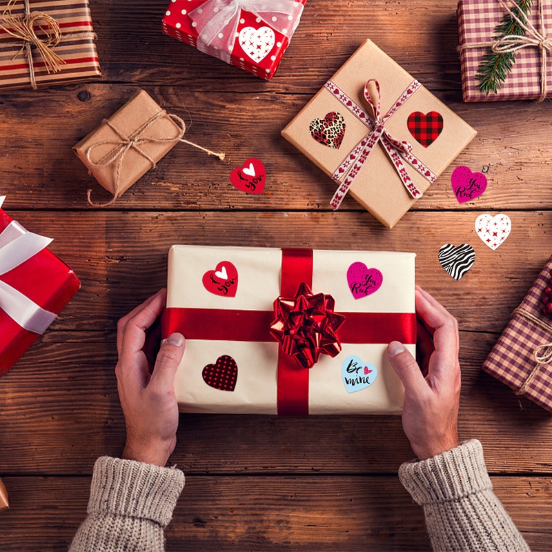 Cuộn 500 Miếng Dán Hình Trái Tim Nhiều Màu Sắc Dùng Trang Trí Quà Tặng