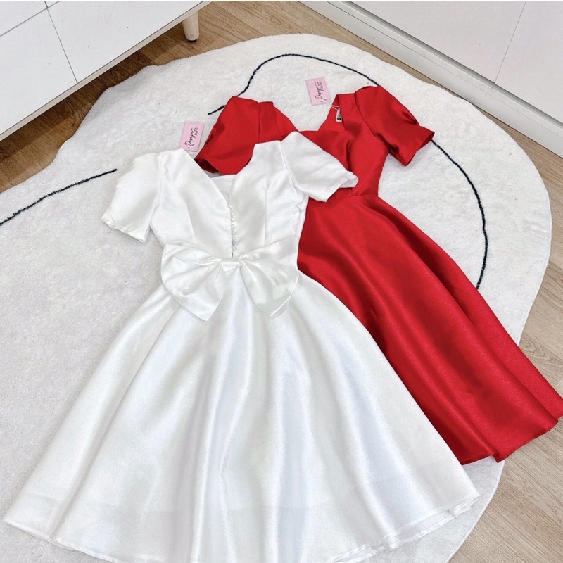 Váy công chúa cut out nơ lưng