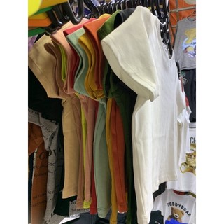 Áo thun croptop đơn giản
