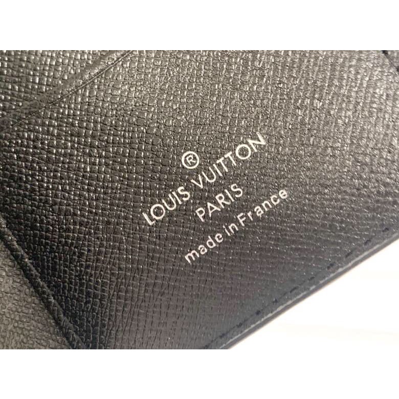 Hình ảnh vật lý Louis vuitton là chính hãng LV thẻ M63144 sẵn sàng để vận chuyển