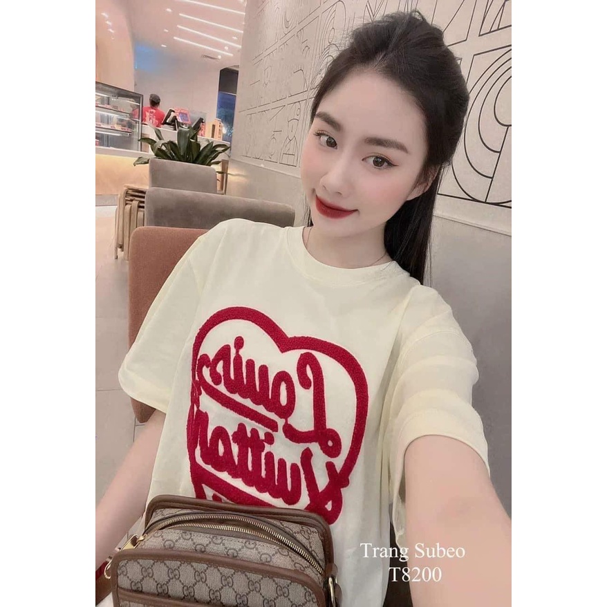 ÁO PHÔNG CỘC TAY L.V CHỮ TIM NAM NỮ