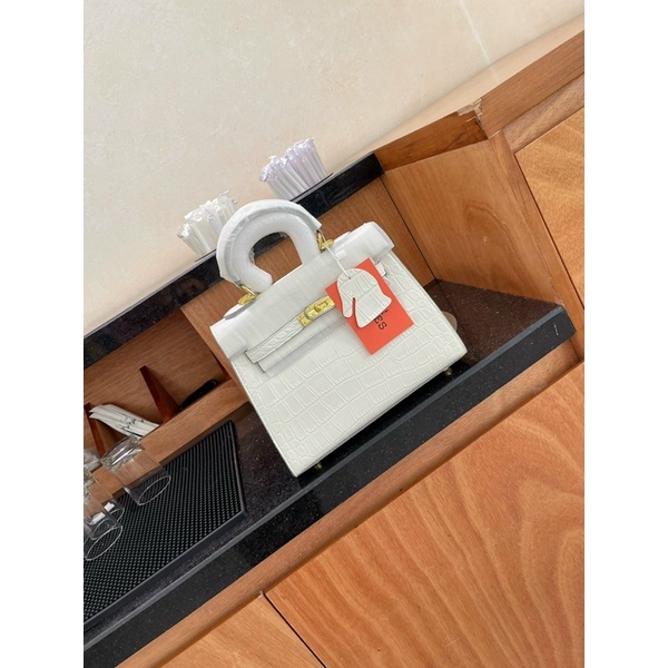 Túi Xách Thanh Lí lẻ Size Lẻ Màu HM