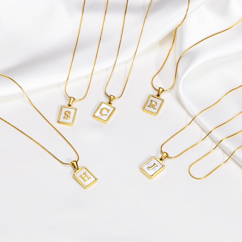 Vnox Vòng Cổ Choker 26 Chữ Cái Màu Vàng Kèm Hộp Quà Tặng Tốt Nghiệp