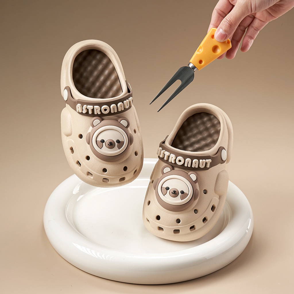 Dép crocs CHEERFUL MARIO chống trượt họa tiết hoạt hình thời trang mùa hè đáng yêu dành cho em bé