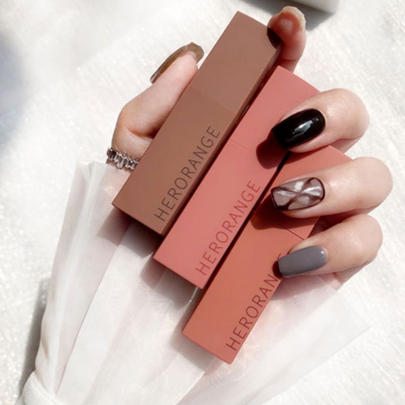 Son Môi Dạng Lỏng Dưỡng Ẩm Lâu Trôi Chống Thấm Nước Màu Nhung Gợi Cảm