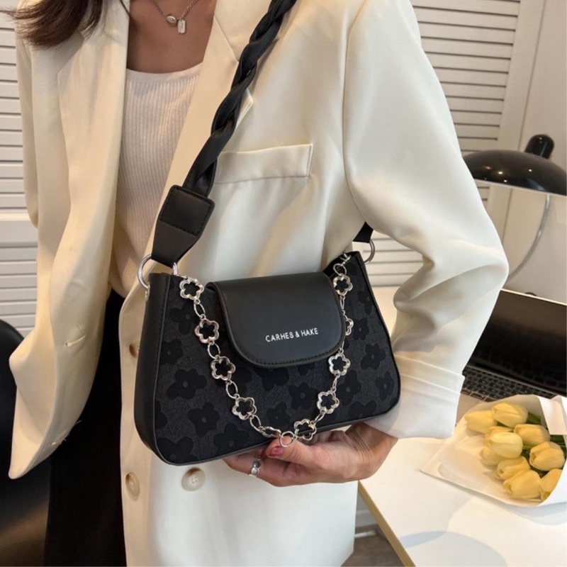 Pass túi như ảnh