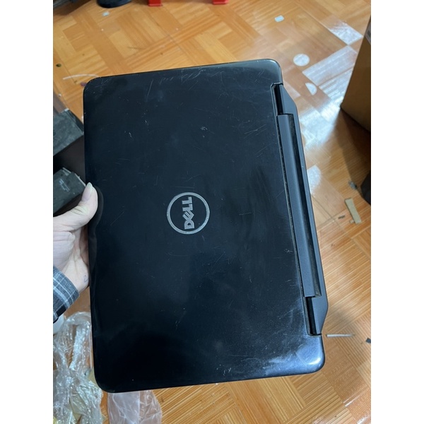 Full bộ vỏ laptop dell n4050 cũ dùng tạm ko vỡ hỏng gì