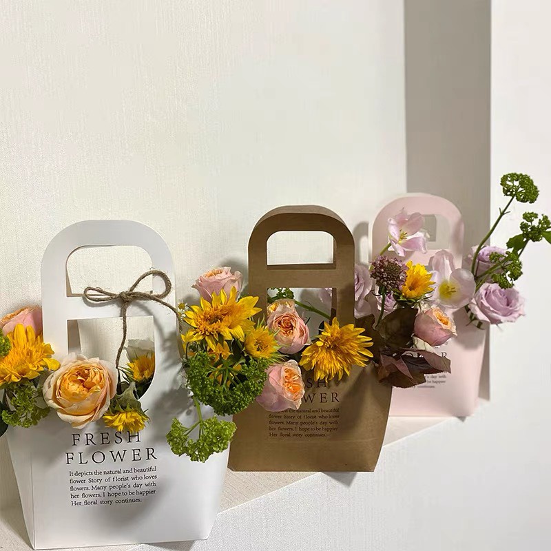 Túi xách giấy cắm hoa tặng 8/3, túi giấy cắm hoa tươi, túi giấy cắm hoa khô, túi cắm hoa, hộp đựng hoa, túi đựng hoa, tú