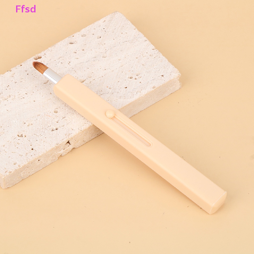 {Ffsd} Cọ Trang Điểm Môi Di Động Với Nắp Bảo Vệ Dụng Cụ Trang Điểm Có Thể Thu Vào * Bán Chạy