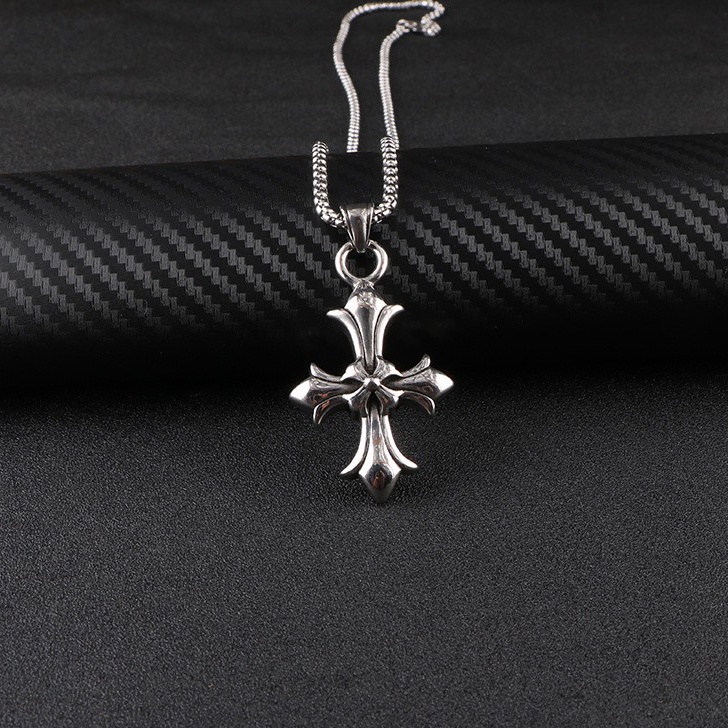 Dây chuyền Chrome Heart unisex Minco Accessories vòng cổ chất liệu Titan phụ kiện thời trang DT165
