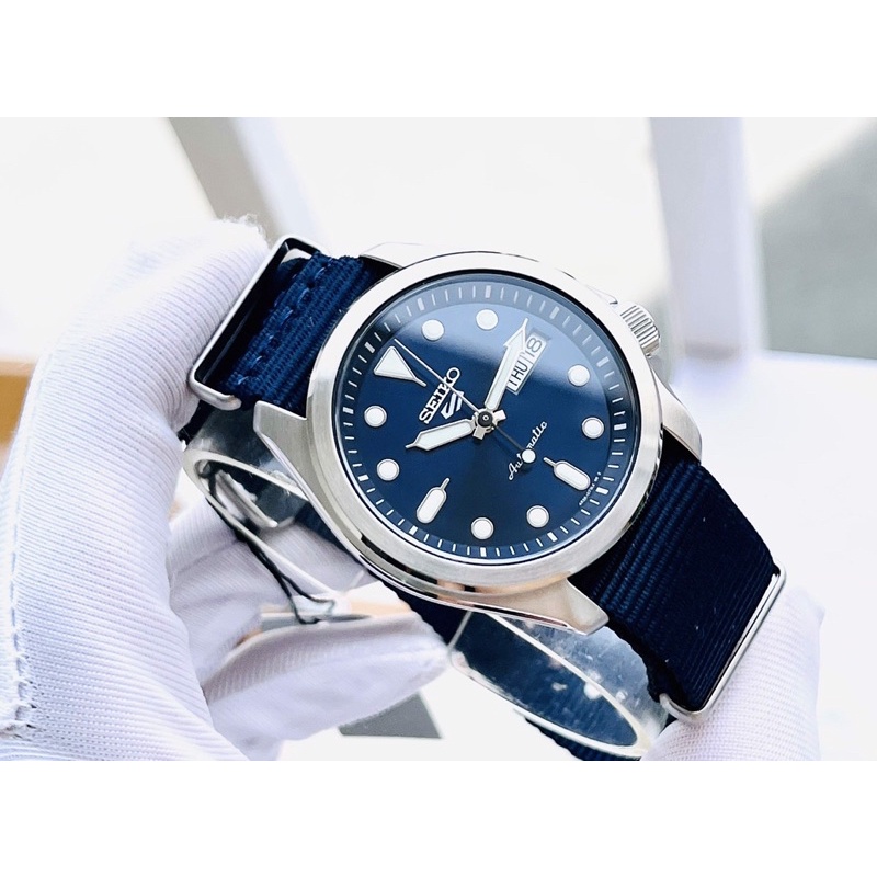 ĐỒNG HỒ NAM CHÍNH HÃNG SEIKO 5 SRPE63K1 SPORTS AUTOMATIC