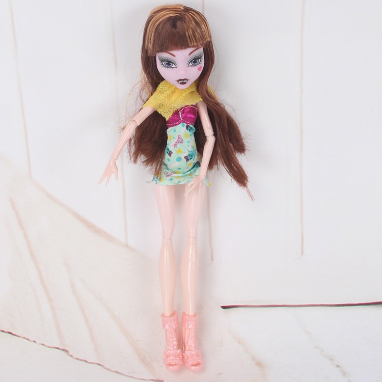Búp Bê Hình Quái Vật 27cm Độc Đáo