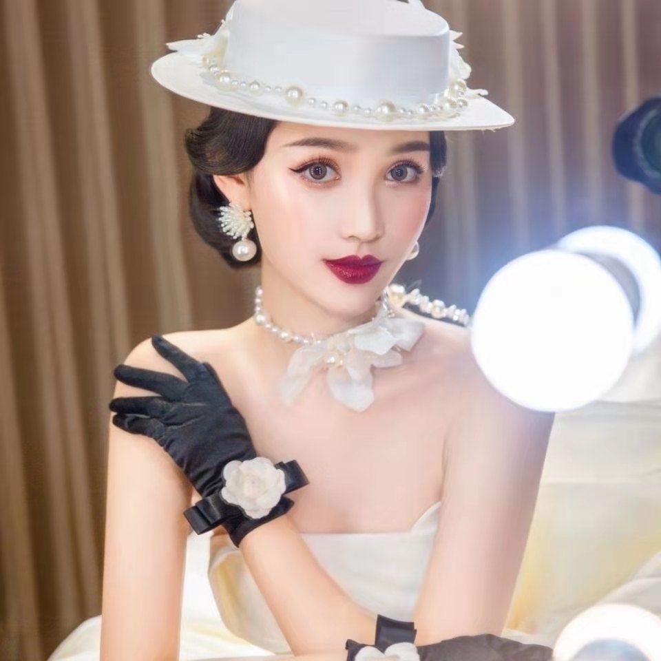 Mũ Đính Hạt Trắng Và Nơ Phong Cách Retro Dùng Làm Đạo Cụ Chụp Ảnh Cho Cô Dâu