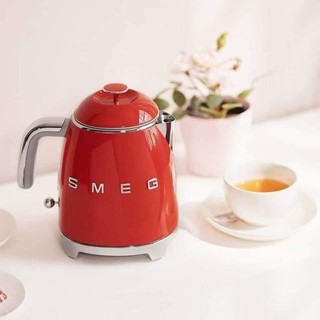 Ấm siêu tốc SMEG KLF05 mini 0,8L - HANGDUC69