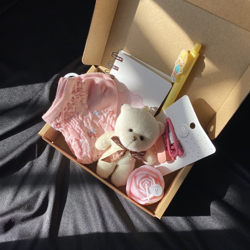 Set Quà Tặng Tone Hồng💖 Đặc Biệt Cho Bạn Nữ, 1 Box Gồm 2-6 Món Quà Dễ Thương