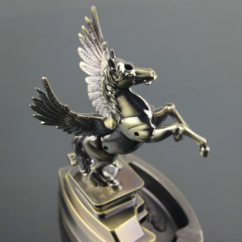 Gạt Tàn Ngựa Bay