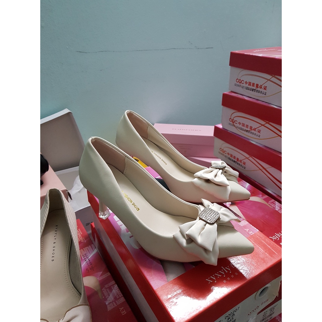 Giày cao gót 6cm có 2 màu 9