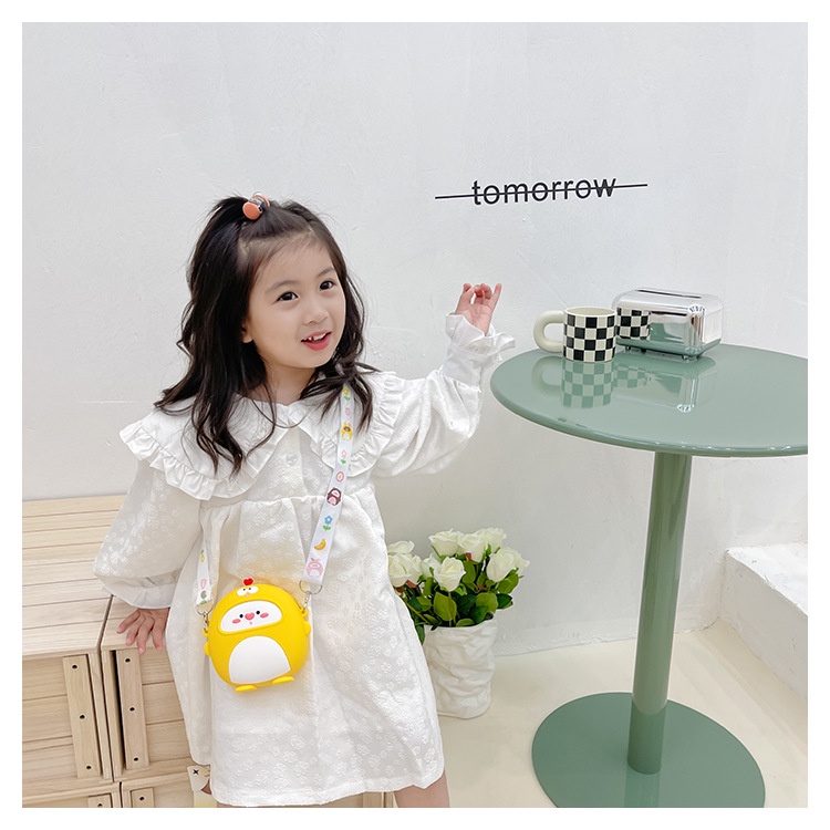 Túi Đeo Chéo Đựng Điện Thoại Bằng Silicon Họa Tiết Hoạt Hình Dễ Thương Cho Bé Gái