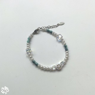 Blue eyes bracelet/ vòng tay mặt cười vàng phối đá xanh (1874)