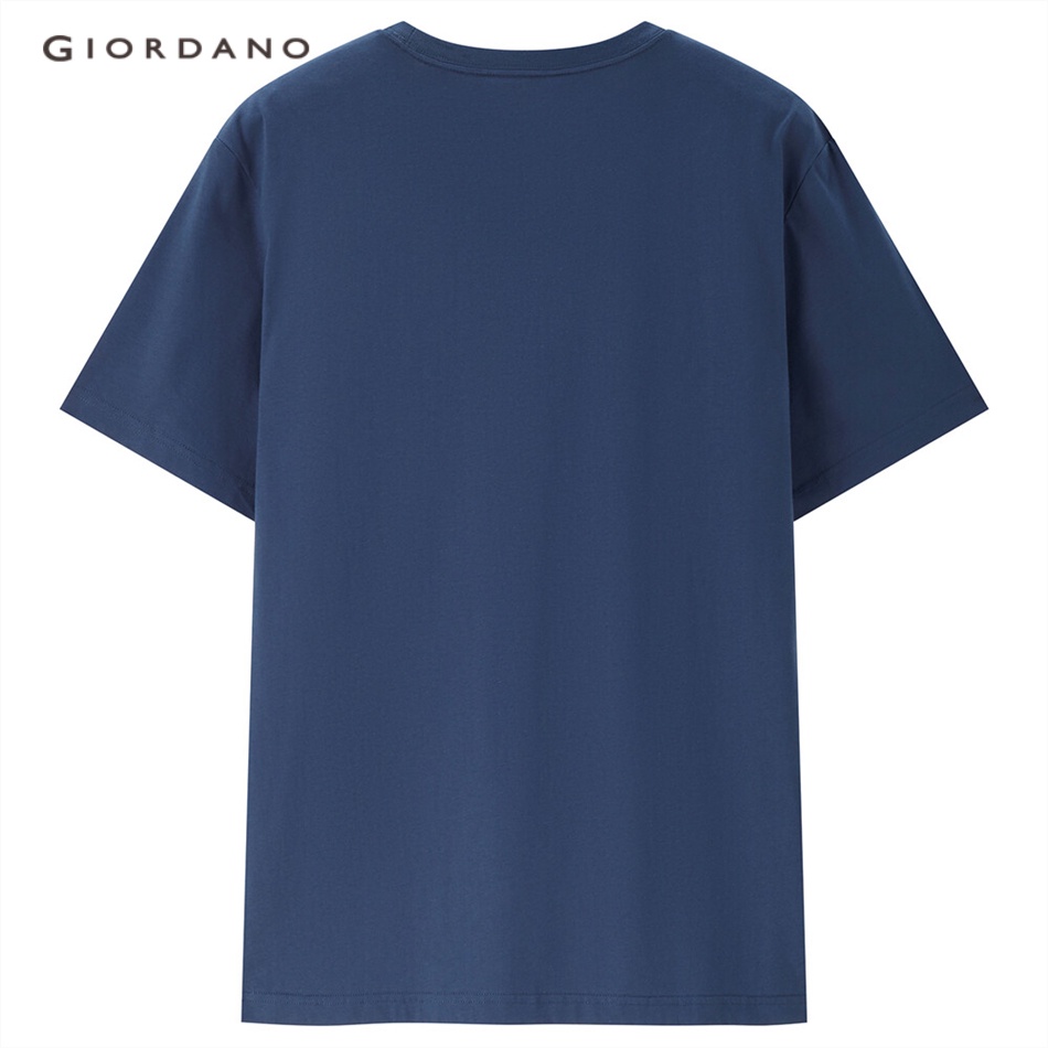 Áo thun GIORDANO 01023389 cotton tay ngắn dập nổi họa tiết chữ cái cho nam