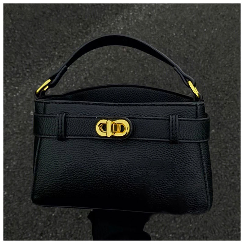 Mischa Túi Xách Đeo Vai Bằng Da PU Màu Trơn Có Khóa Kim Loại Phong Cách retro Cao Cấp