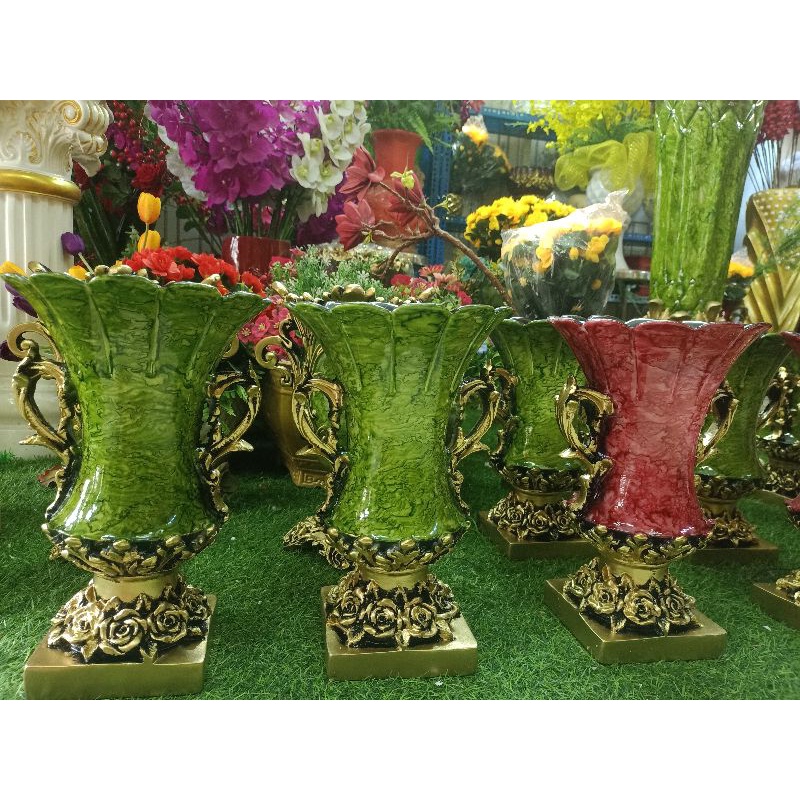 bình hoa cup s5 . cắm lông công
