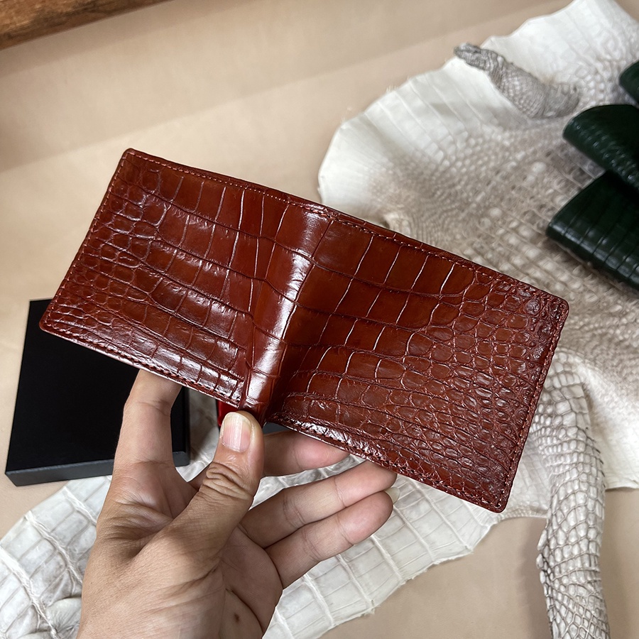 Ví Cá Sấu Da Thật 2 Mặt Phần Da Bụng Trơn Màu Nâu Đỏ BH 24T TD15223