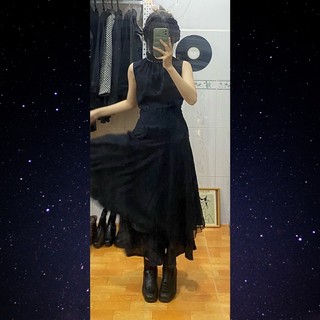 đầm đen xinh