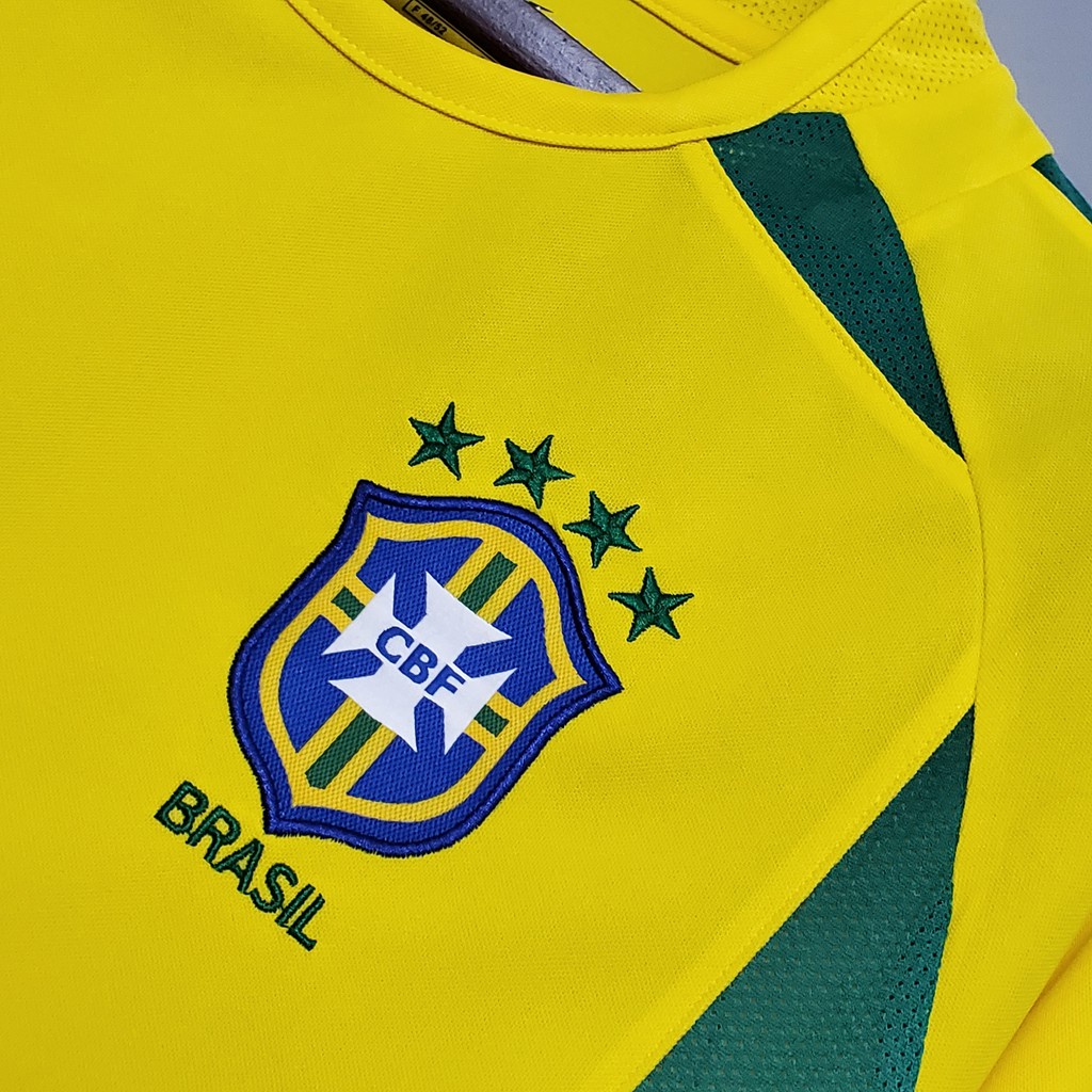 Áo Bóng Đá Ngắn Tay Phong Cách Retro Brazil 2002