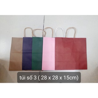 25 Túi giấy có quai số 3 (28 X 15 X 28)