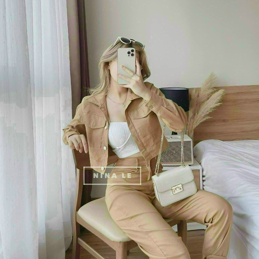 Set đồ nữ đi chơi 2 món quần dài lưng cao có khuy kèm áo kiểu nữ croptop tay dài cổ sơ mi kèm lót cotton