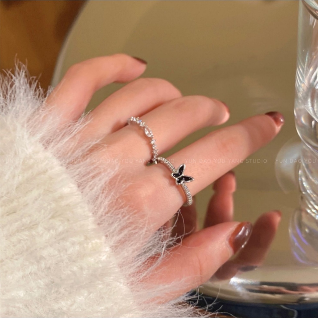 Set 2 nhẫn 17KM đính đá zircon thời trang