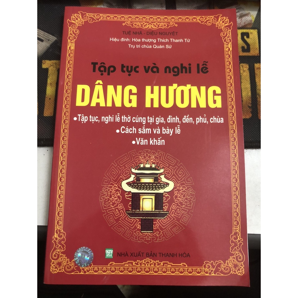 Sách - Tập Tục và Nghi Lễ Dâng Hương